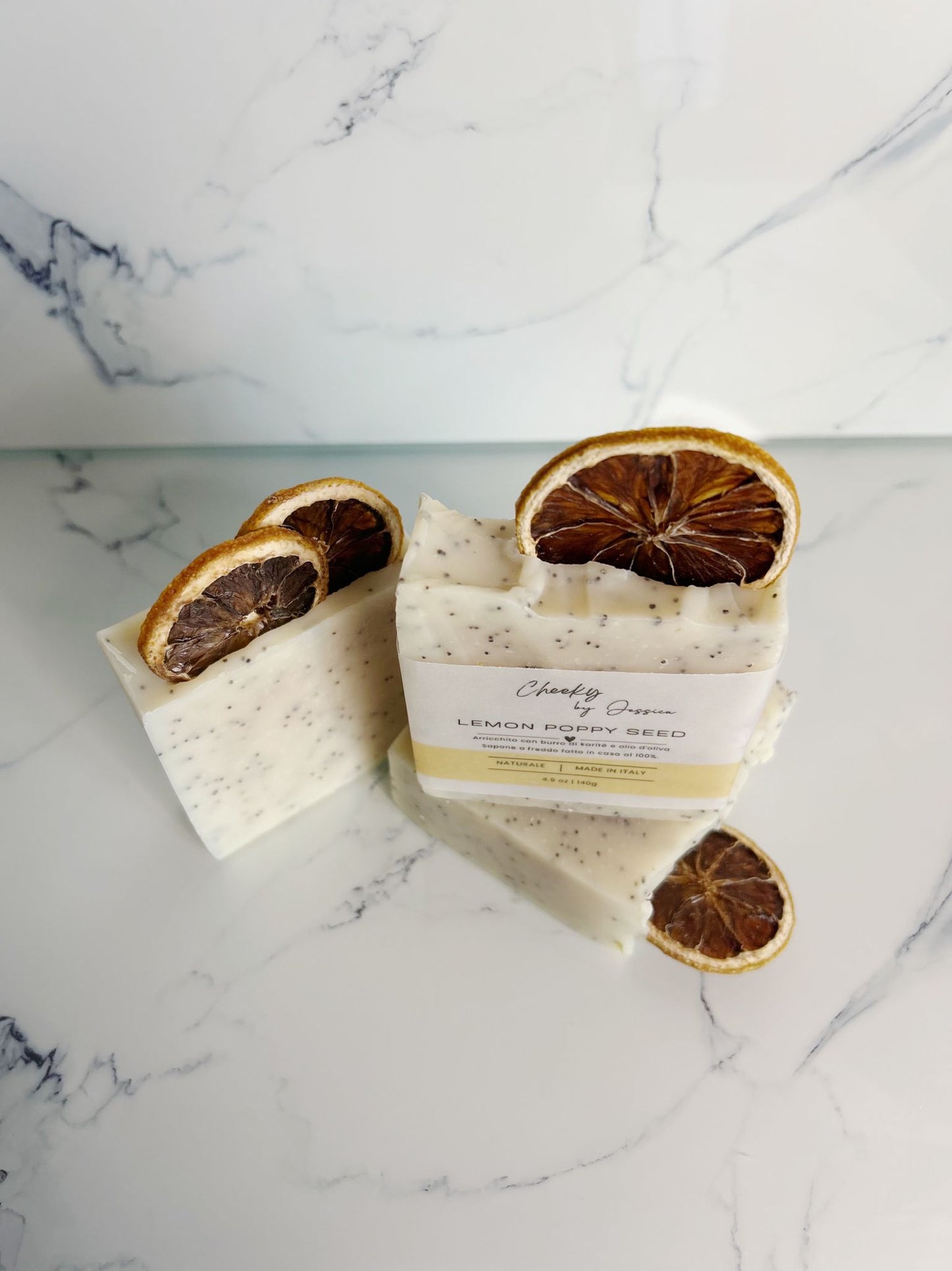 Saponetta al limone e semi di papavero