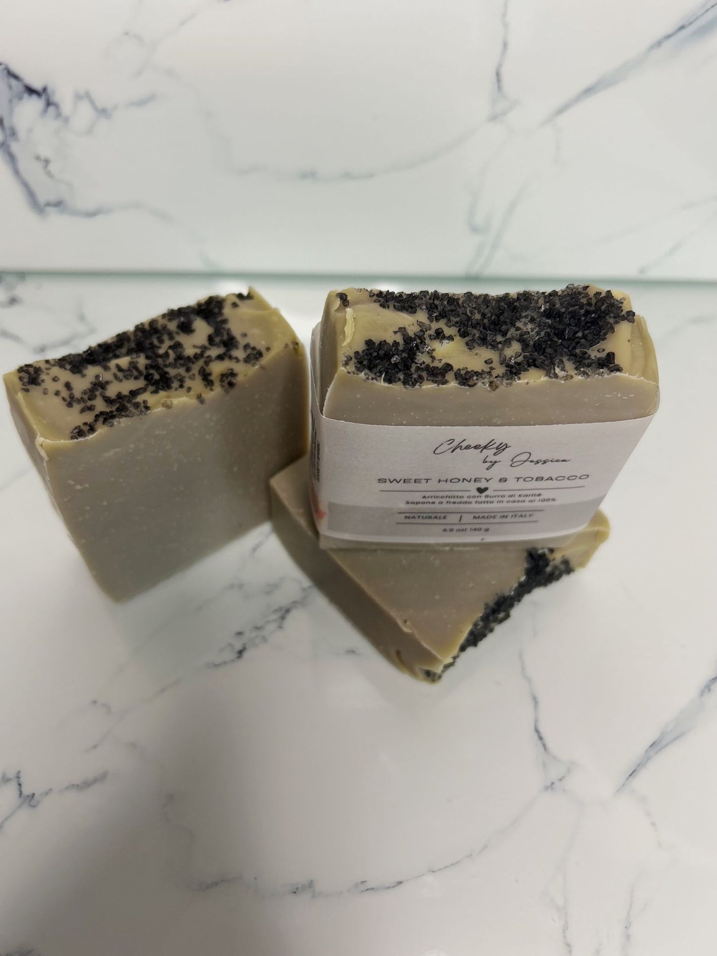 Saponetta al miele dolce e tabacco